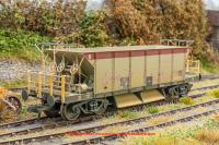 38-132Z Bachmann 40 Ton Seacow YGB Bogie Hopper Wagon number DB982790 in EWS livery with weathered finish